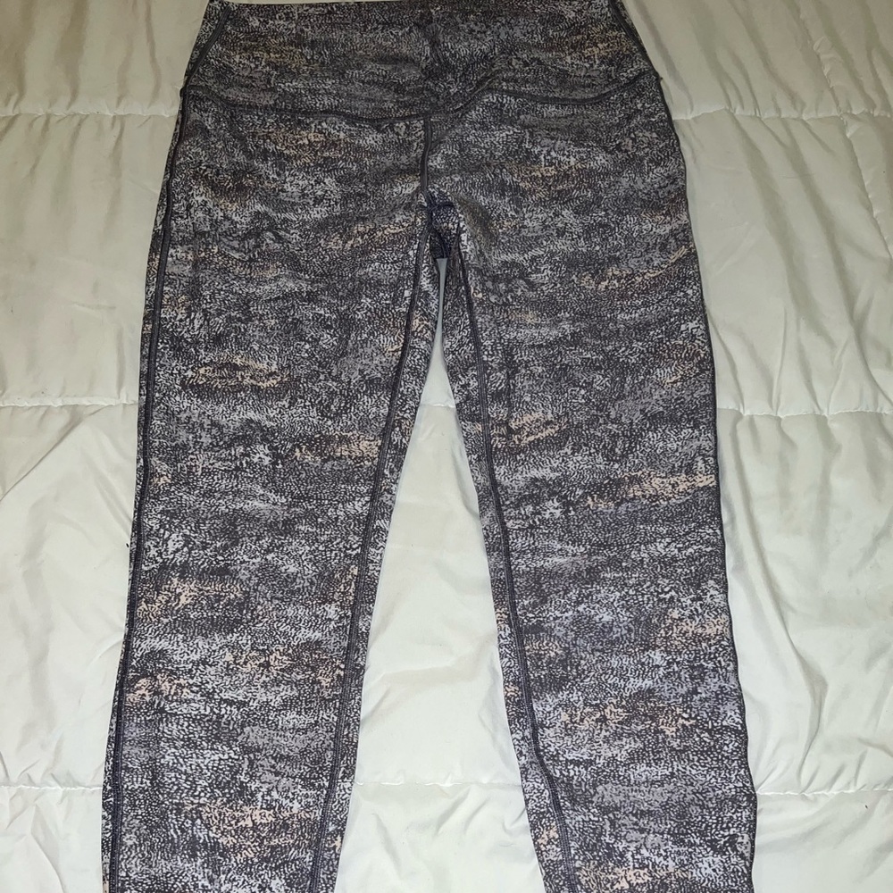 Lululemon leggings
